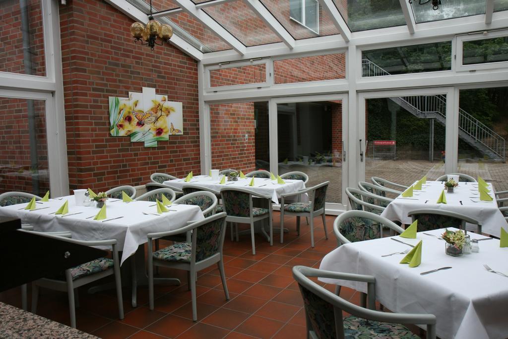 Hotel Restaurant Zum Jaegerheim Вендебург Экстерьер фото