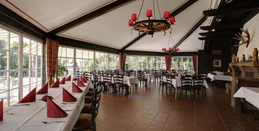 Hotel Restaurant Zum Jaegerheim Вендебург Экстерьер фото