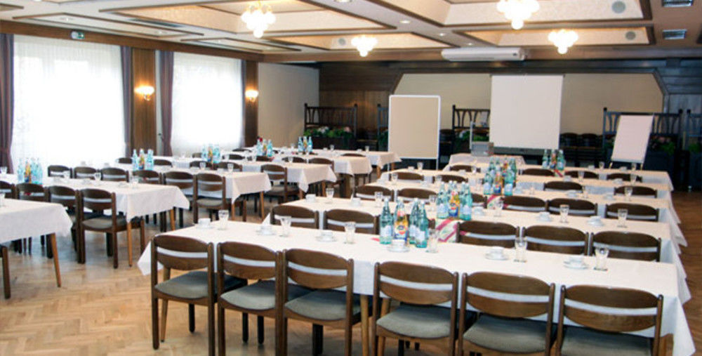 Hotel Restaurant Zum Jaegerheim Вендебург Экстерьер фото